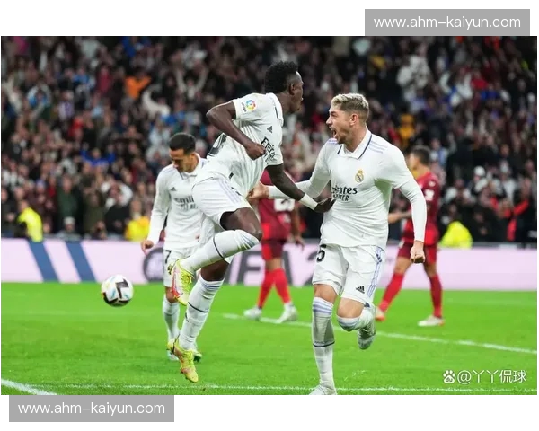 红蓝之巅对决安达卢西亚之魂：当巴萨遇上塞维利亚，这场绿茵大戏你怎能缺席？